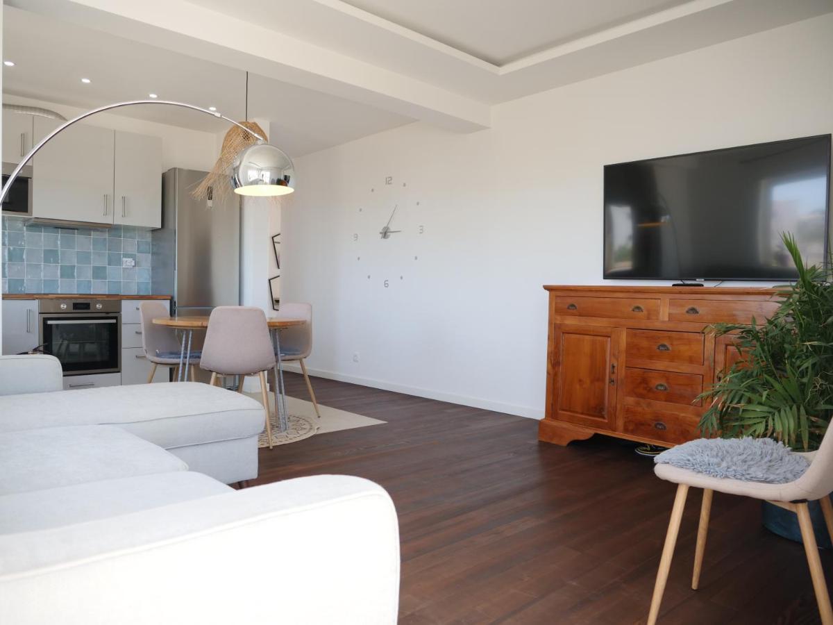 Cozy Apartment With Sea View Over Meia Praia لاغوس المظهر الخارجي الصورة