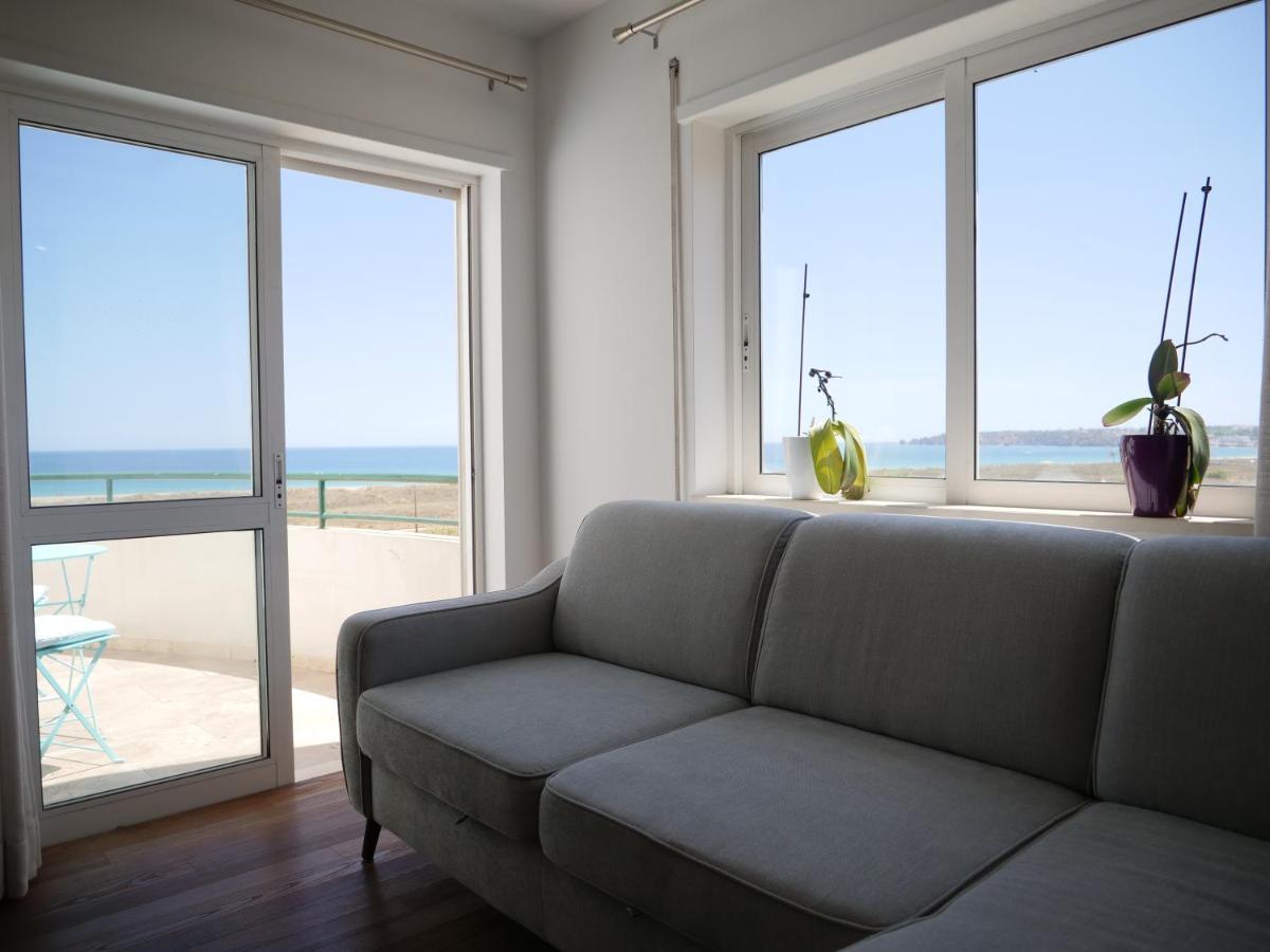 Cozy Apartment With Sea View Over Meia Praia لاغوس المظهر الخارجي الصورة
